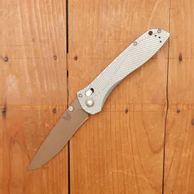 Benchmade 710FE-24 Seven | Ten Recurve Drop Point CPM-S90V AXIS Lock Gray Aluminium Handle