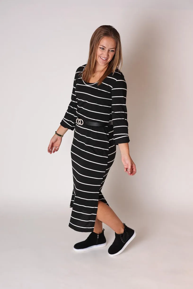 Black White Stripe Casual Midi Dress • S or XL