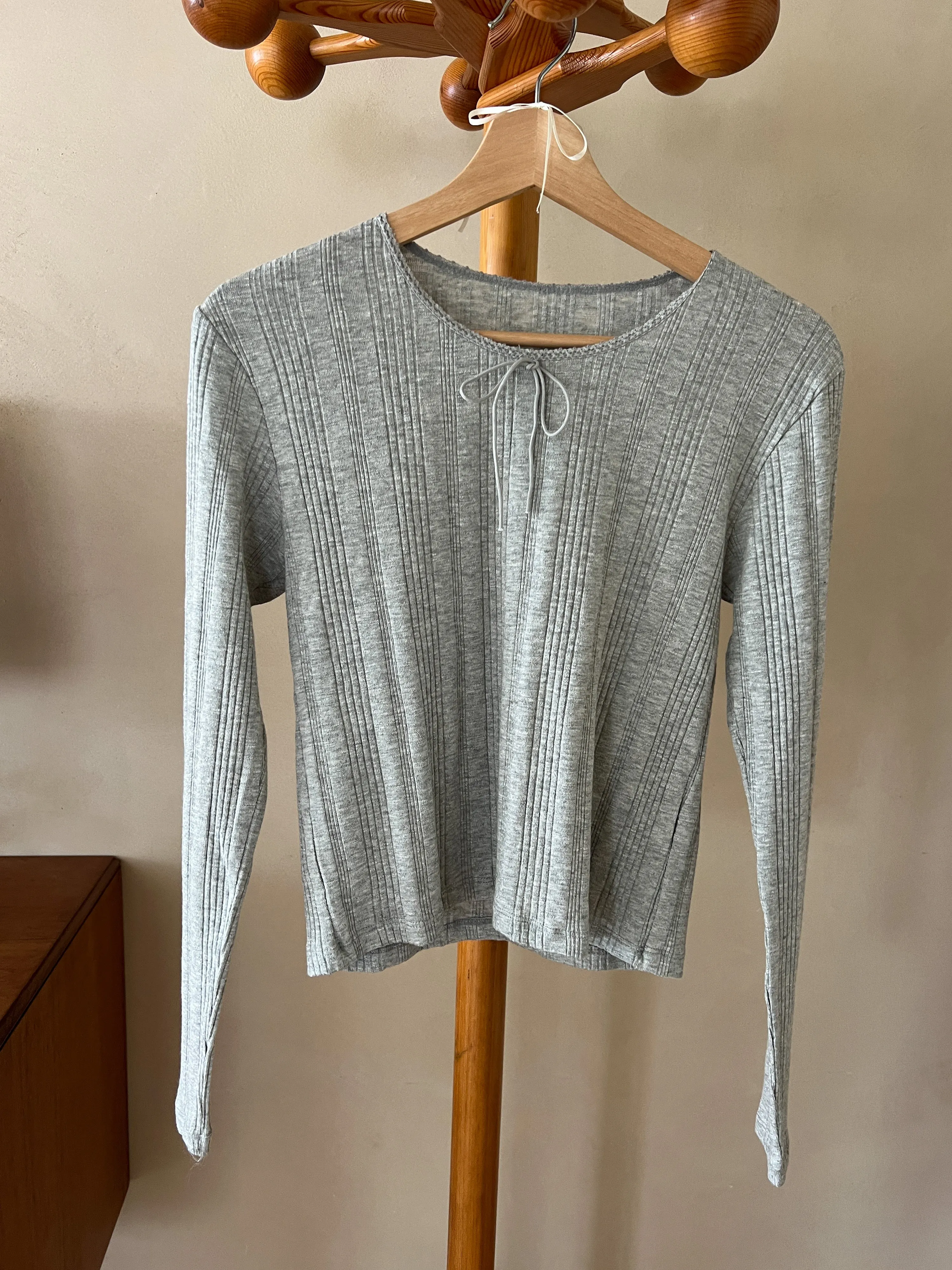 Bow Rib Long Sleeve Top