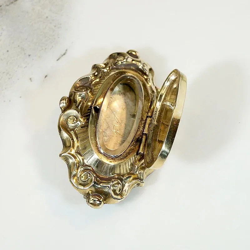 Engraved Victorian 12k Gold Locket Brooch