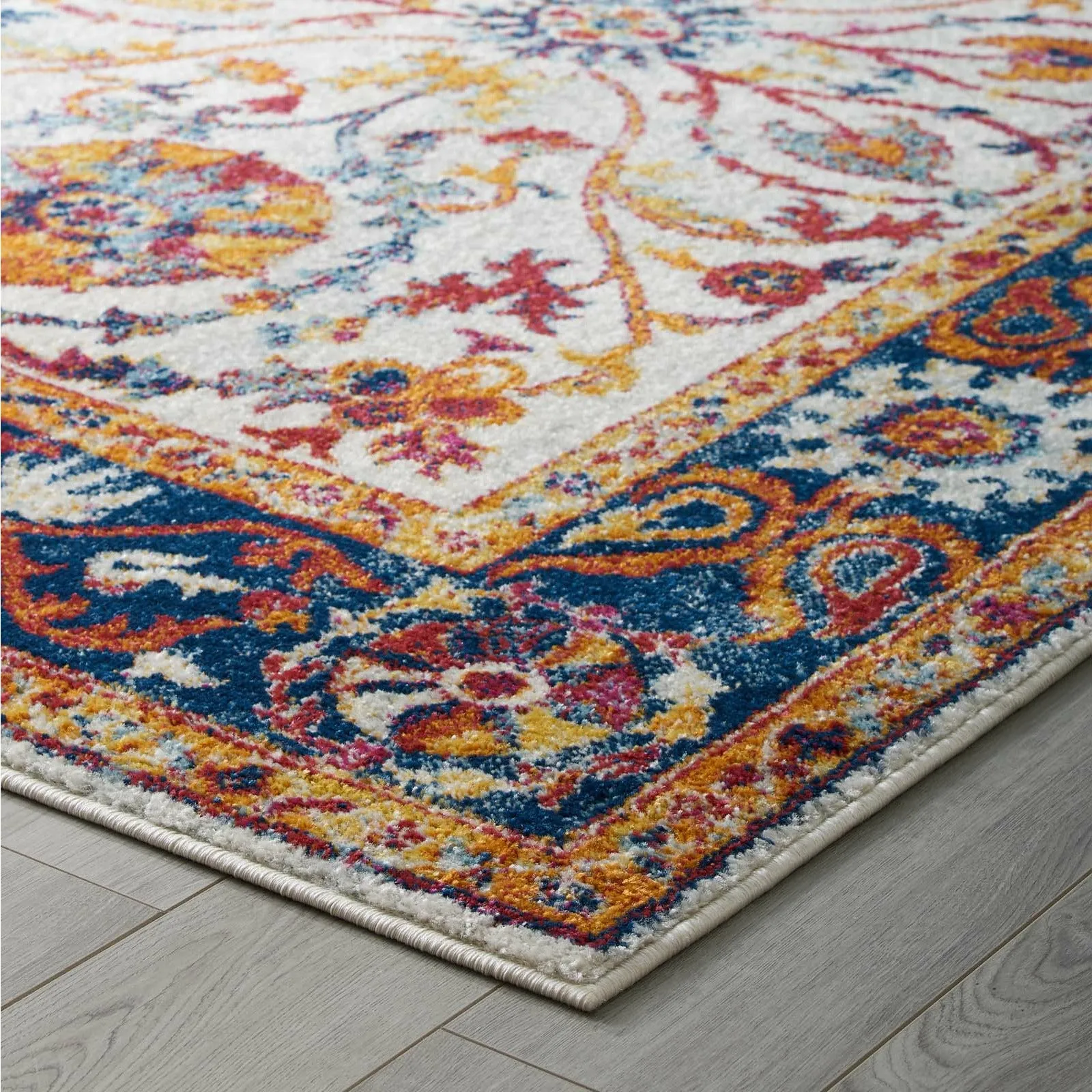 Entourage Samira Distressed Vintage Floral Persian Medallion Area Rug