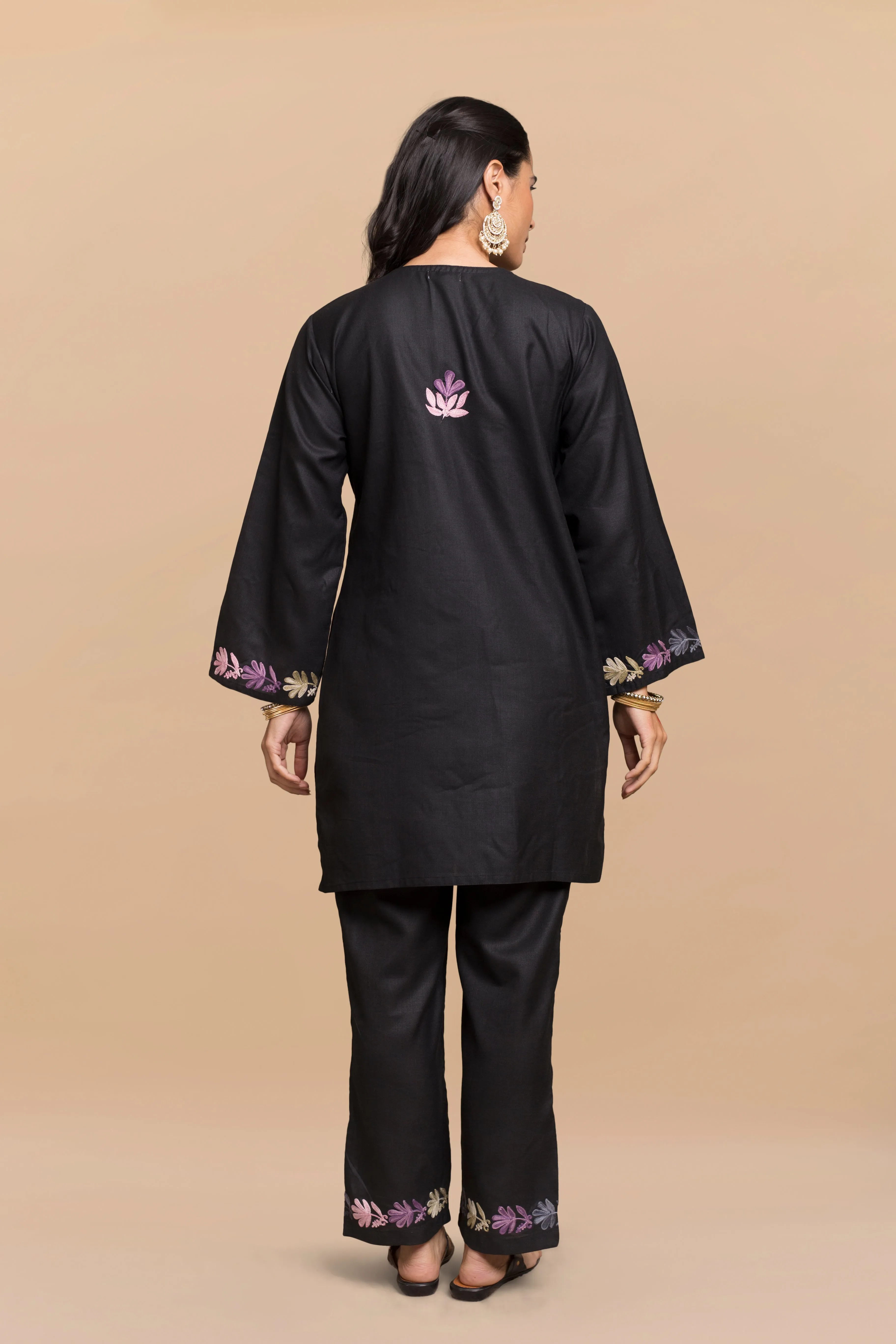 Falak Kashmiri Kurta Set  - Black