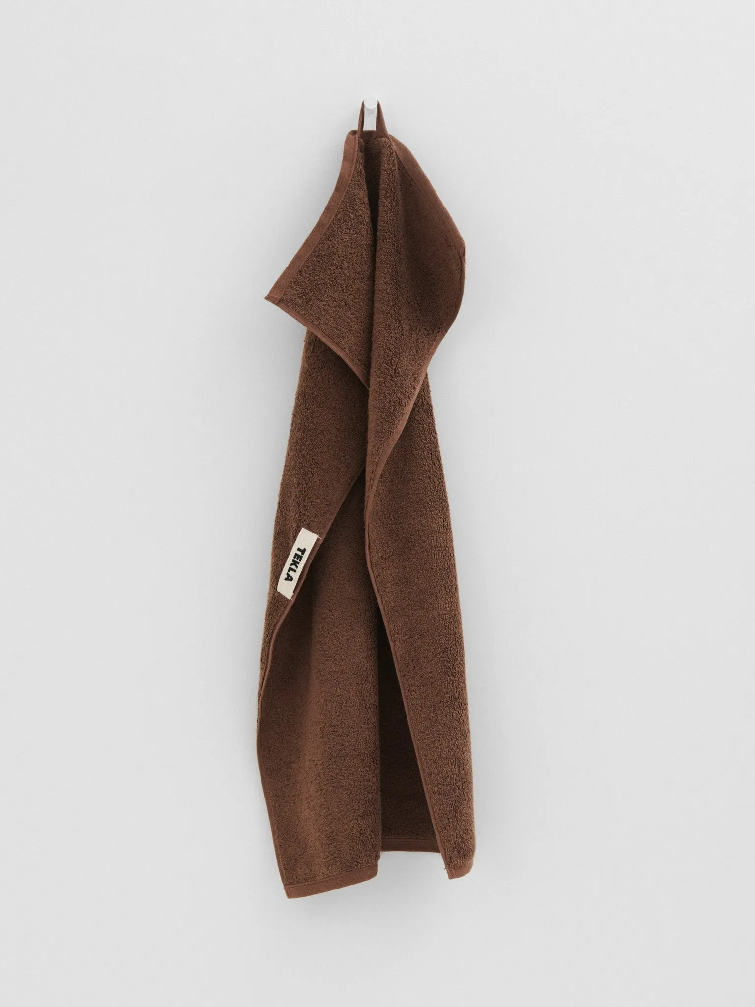 Hand Towel in Kodiak Brown