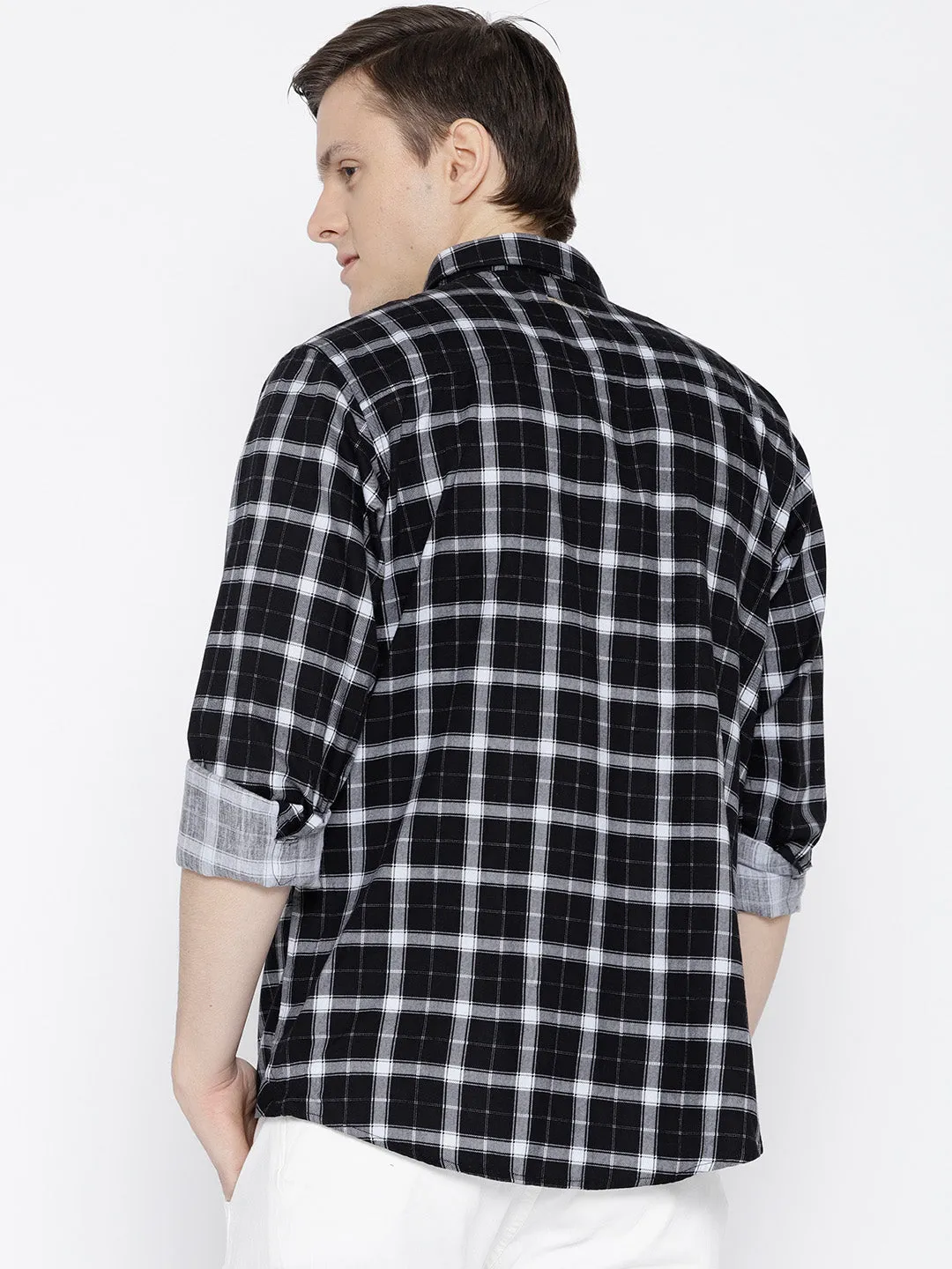 Men Black Regular Fit Checked Casual Shirt