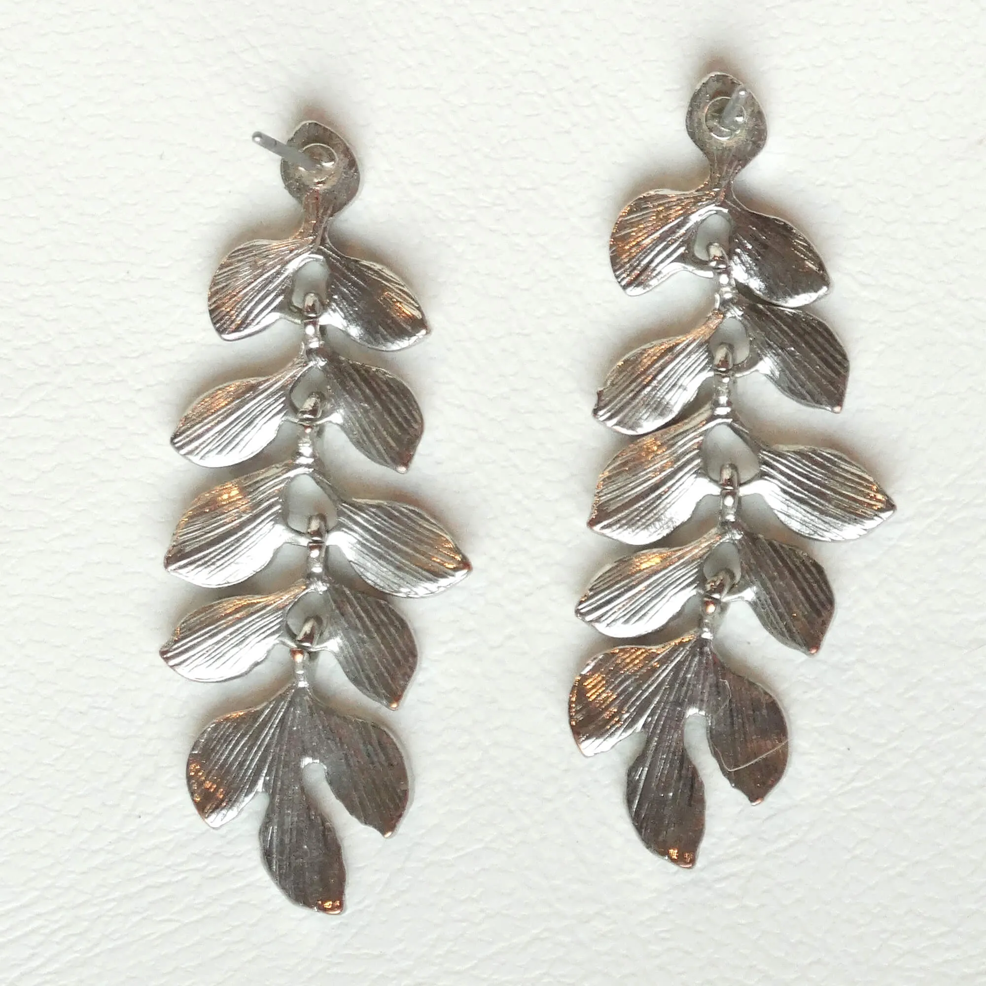 Silver Leaf Dangling Fashions Earrings